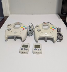 SEGA Dreamcast HKT-3020 Console 7 Games 2 Controllers & VMUs Tested Working