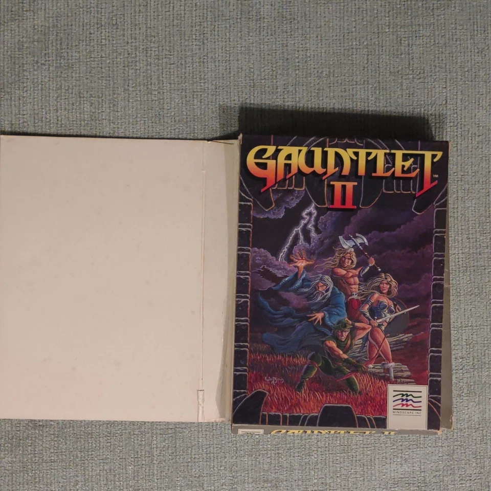 Gauntlet 2 Commodore 64-128 includes disk, box and manual - Image 3 of 3