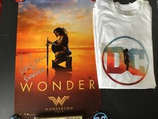 WONDER WOMAN 13”x 20” POSTER SIGNED x DIRECTOR PATTY JENKINS WONDERCON 2017 Swag