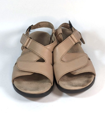 SAS San Antonio Shoes Huggy Womens 9.5 Narrow Truffle Hook Loop Comfort Sandal