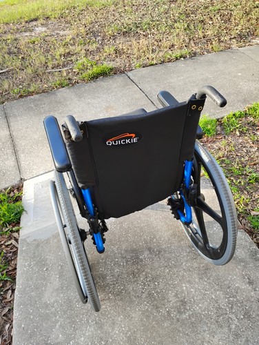 Quickie 2 folding wheelchair, Color Blue, 1 Fusion Cushion,  Foot rests.