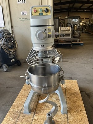 Globe 30qt Dough mixer SP30 Bakery Pastry Shop Bowl Guard Hook