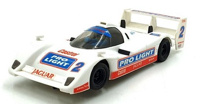 Matchbox SCX Slotcar Maßstab 1:32 93170.20 - Jaguar XJR #2 14 ''Pro Light''