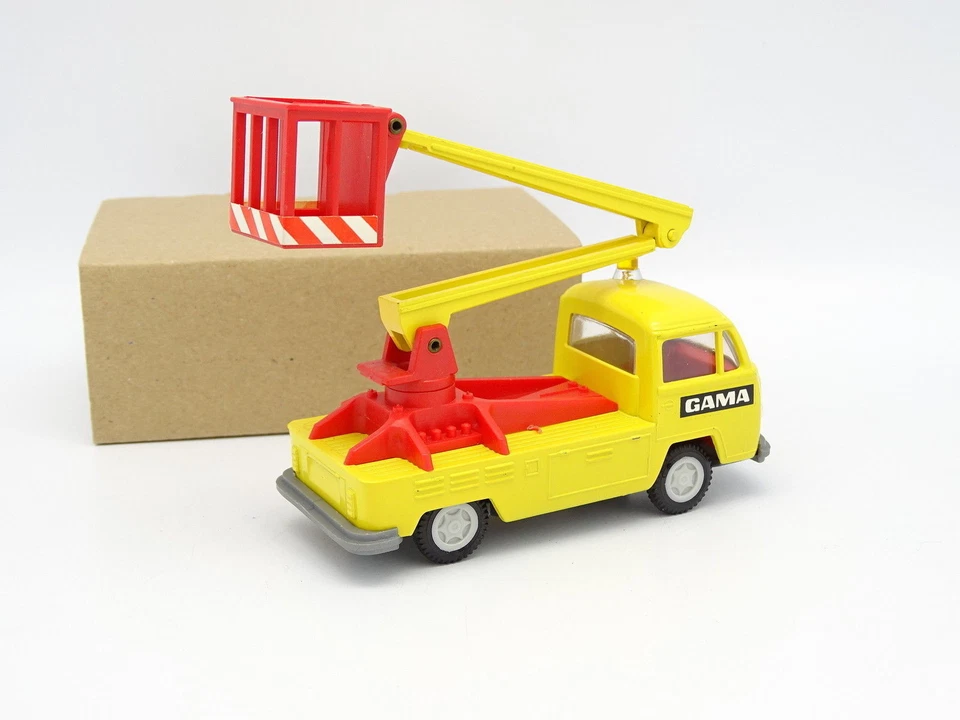 Gama Mini 1/43 - VW Combi T2 Pick Up Nacelle - Immagine 2 di 3