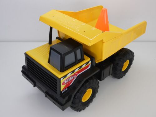 Tonka Hasbro Mighty Dump Truck 354 Tin Metal Caterpillar Toy Model Lorry 2012 - Picture 2 of 14