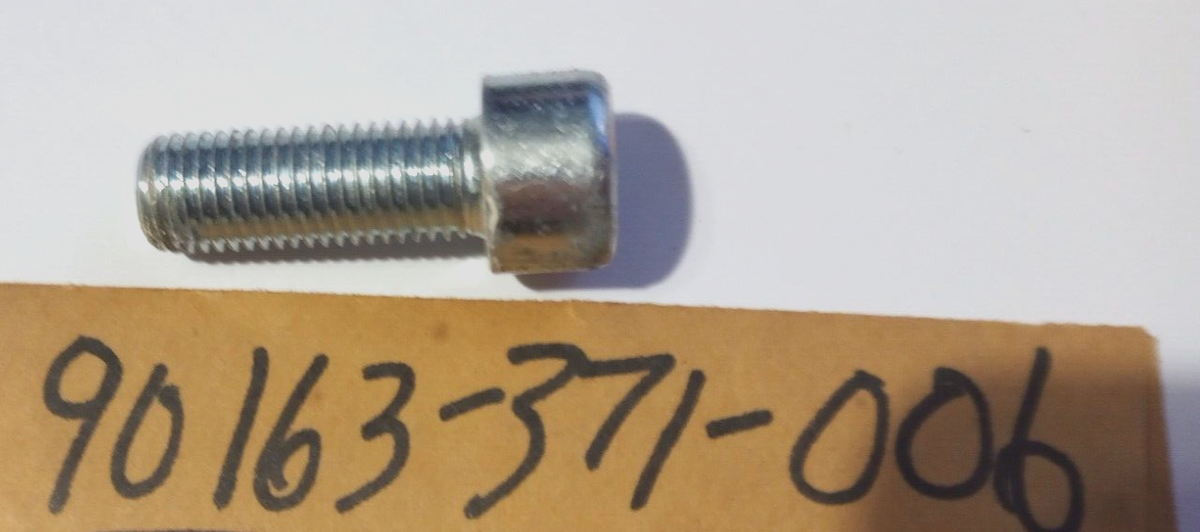 Honda CB750, GL1000 Caliper Mount Bolt NOS 90163-371-006 (L-9473
