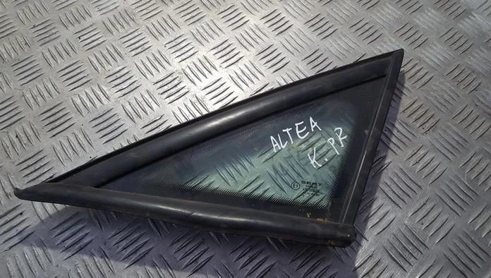 Seat Altea 2005 front left side corner quarter window glass used  #545815 87