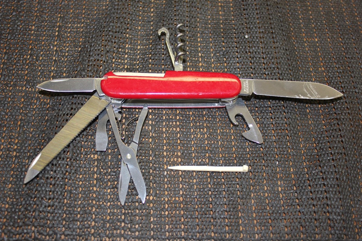 Victorinox Stainless Swiss Army Knife -officier suisse 10