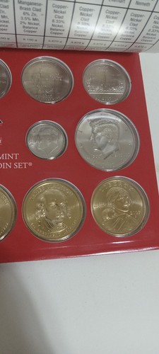 2007 D Uncirculated Mint Set | US Mint Set | UNC - Picture 5 of 11