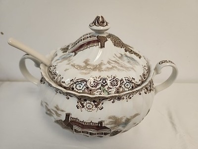 Vintage Rare Johnson Brothers Heritage Hall Soup Tureen And Ladle