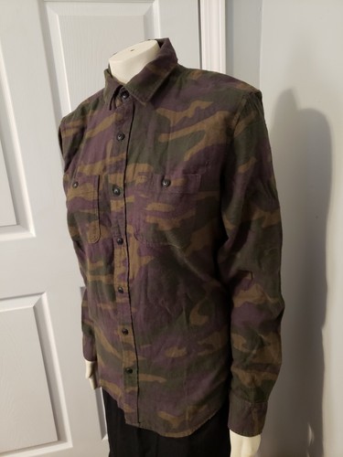 Gap Standard Fit Button Down Long Sleeve Flannel Purple Camouflage Shirt Large - Picture 2 of 6
