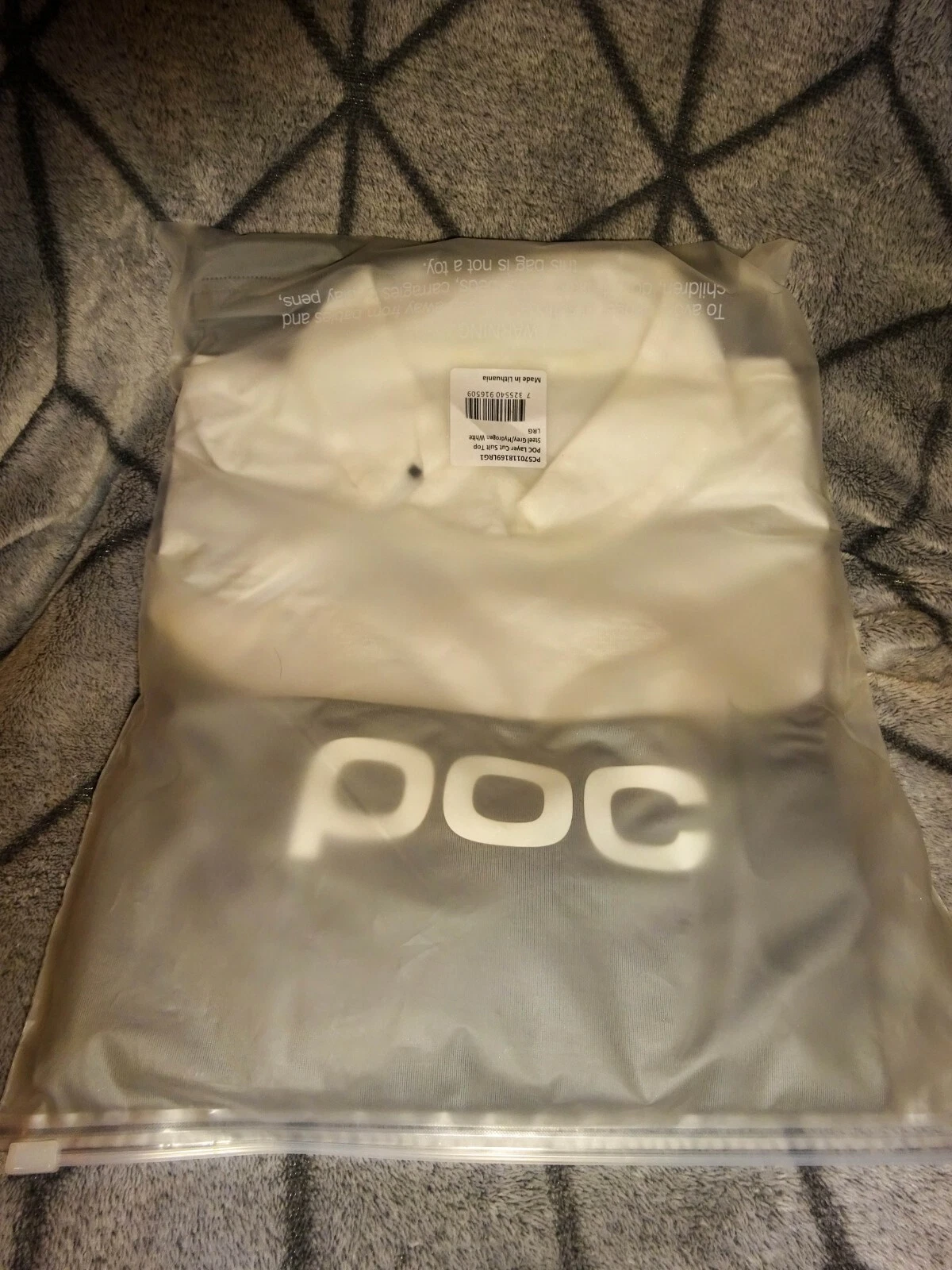 POC LAYER CUT SUIT TOP-Size- Large
Opens in a new window or tab