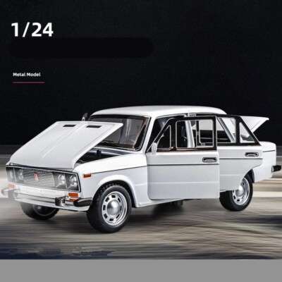 1:24 Lada Niva Model Car with Light and Sound Features