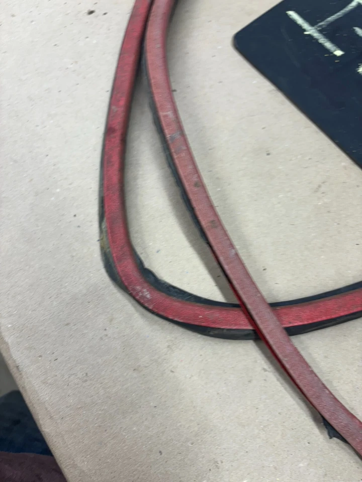 1970 1971 1972 Mercury Comet Ford Maverick pellizco soldadura ribete adorno Foto 4 de 4