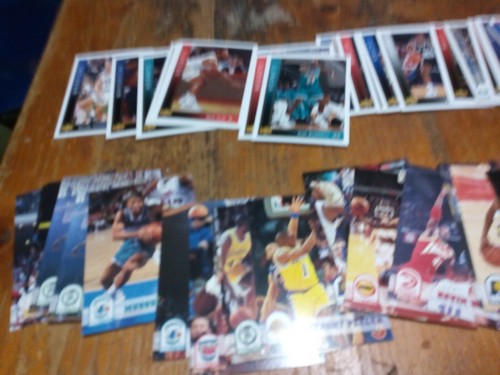 Basketball cards NBL 1993 . v good condition / mint 107 cards collection - Picture 2 of 4