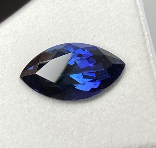 TANZANITA facetada verde-azul natural (12,47ct.) TANZANITA verde natural facetada - Imagen 6 de 12