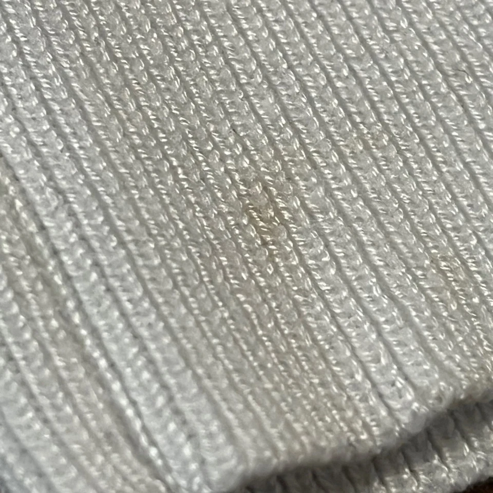 Women's Eight 18 Black and White Sweater Unique Key Hole Openings on Back Sz. M - Image 4 of 4