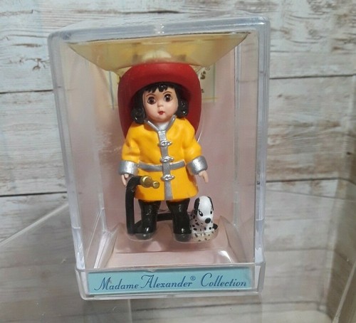 Hallmark Madame Alexander Miniature Figurine Hallmark Fire Fighter Wendy 1997