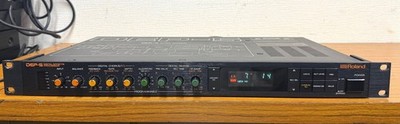Roland DEP-5 Digital Effects Processor Used with Wear and Tested Working