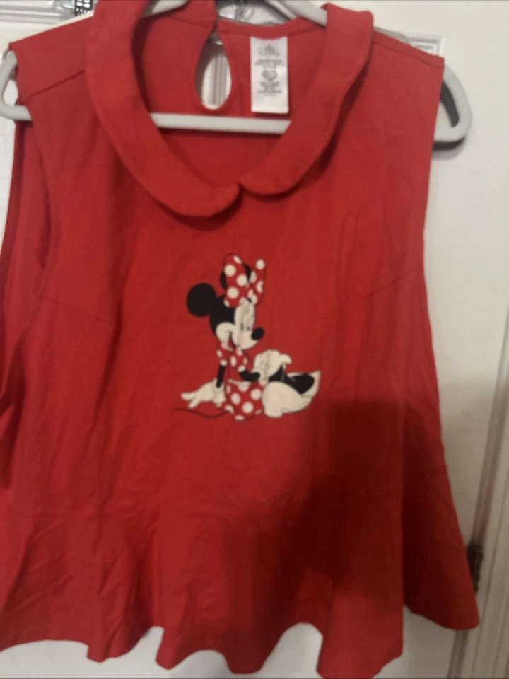 Camiseta sin mangas Disney Parks 3X para mujer con volantes roja blanca negra Minnie Mouse Foto 3 de 4