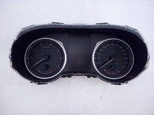 Compteur Infiniti Q50