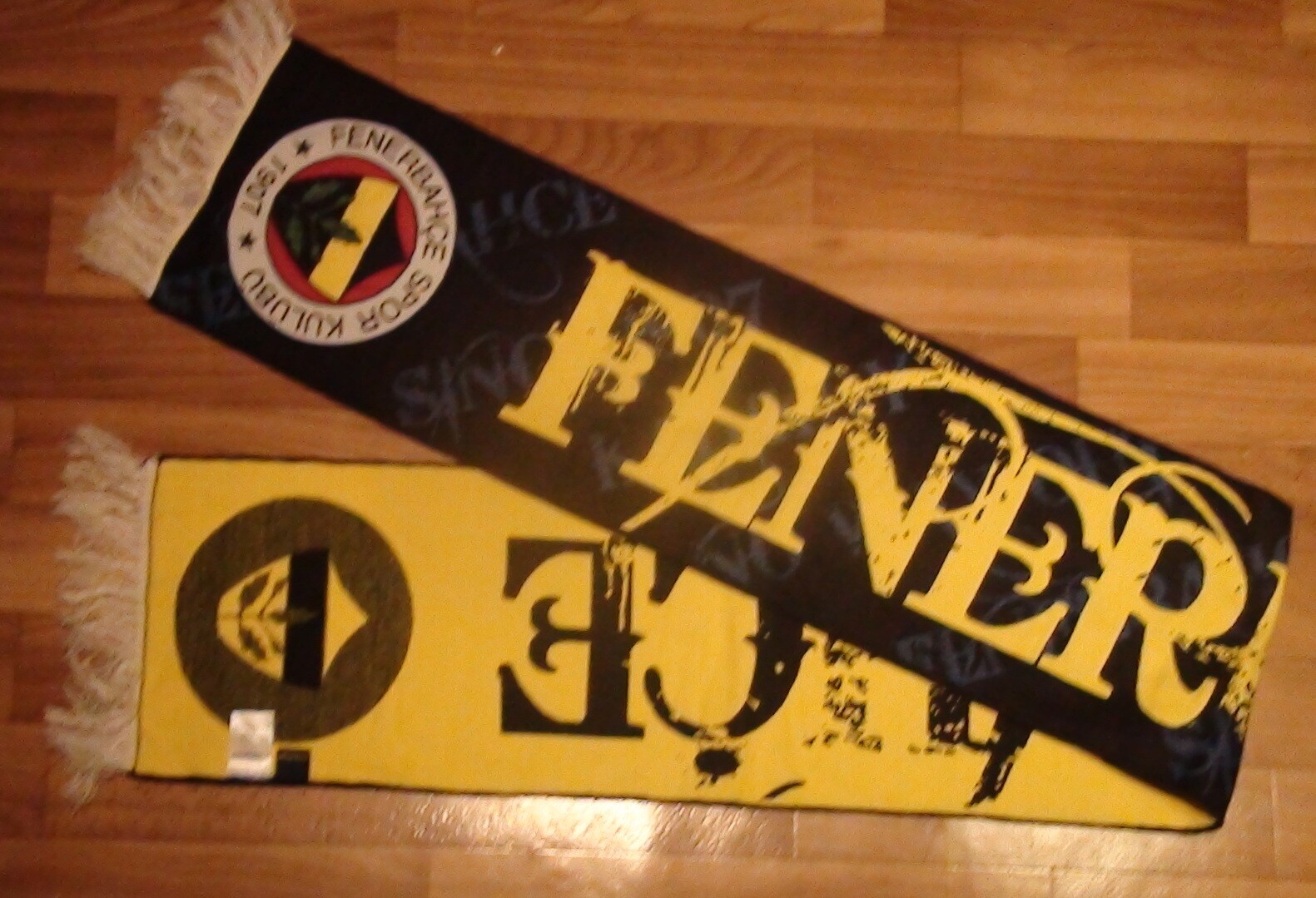 Picture 1 of 1