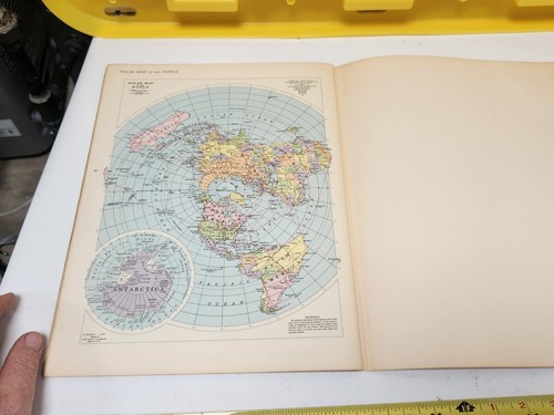 Rand McNally - Space Age Atlas. With Maps of the Earth & Moon and the night sky! - Picture 13 of 17