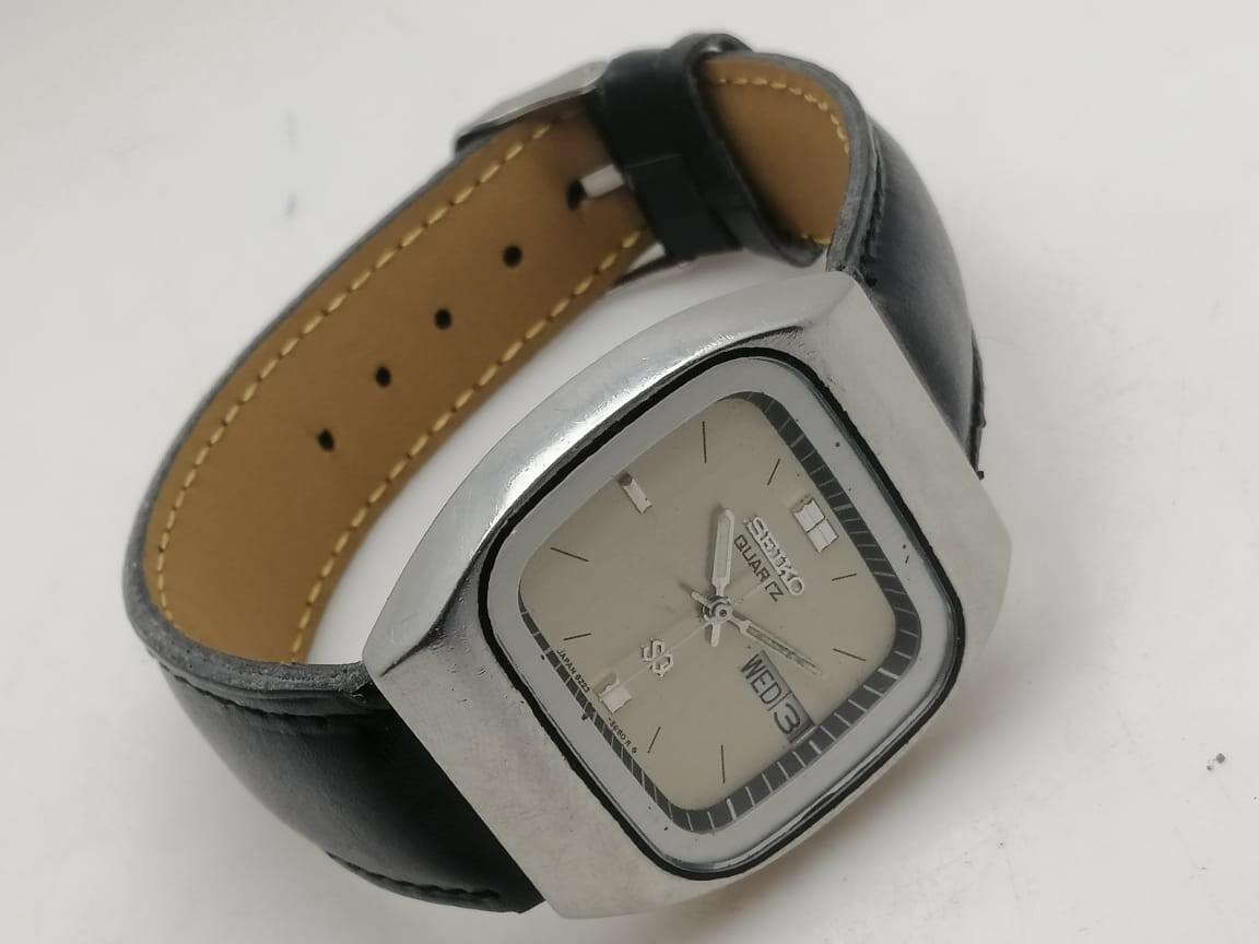 時計 Seiko Type ll + Seiko 5 actus Vintage Rare Seiko Type ll Quartz Snowflake 8316-8010 Men's
