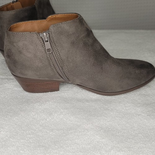 SODA Chelsea Faux Suede Leather Ankle Boots Women's Sz 7 Brown Zip Up Heeled - Picture 16 of 20