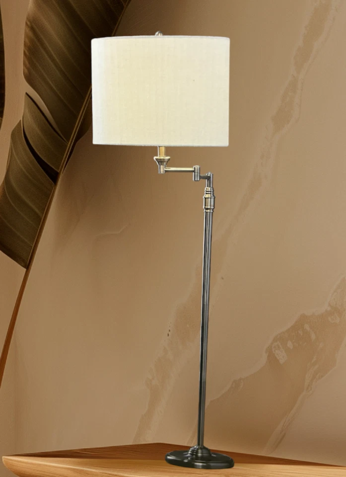 Lámpara de pie Better Homes & Gard 60" brazo oscilante antiguo acabado peltre pantalla de tela. Foto 2 de 4