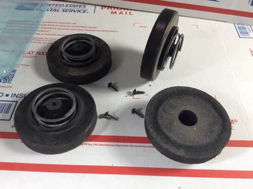 Technics SL-MA1 Original Rubber Isolation Feet With Spring & screw Sold per 🦶