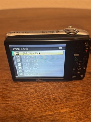 Nikon COOLPIX L25 10.1MP Digital Camera - Silver for sale online