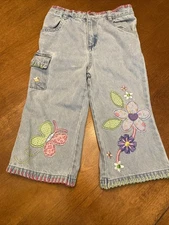 B.T Kids vintage Y2k  blue jeans with Embroidered Flowers Butterfly size 4 Read