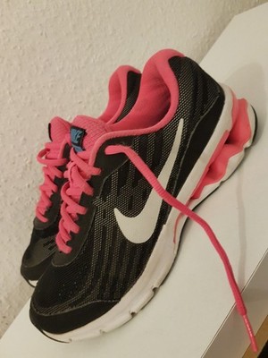 Nike Reax Run Damen Laufschuhe Grösse 38