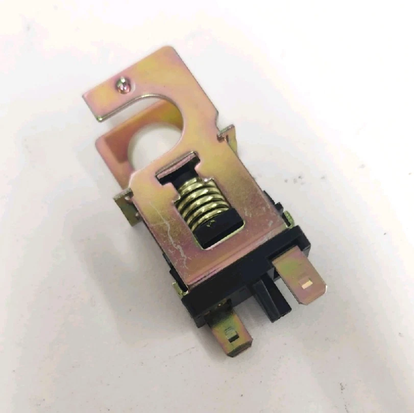 BWD Premium Brake Light Switch S6093P for FORD AEROSTAR 1986-1991 Foto 2 de 4