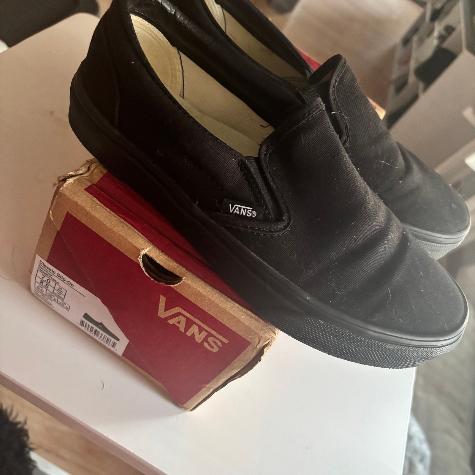 Vans Women's Asher Slip On Sneaker 8.5/mens 7 thumbnail 4