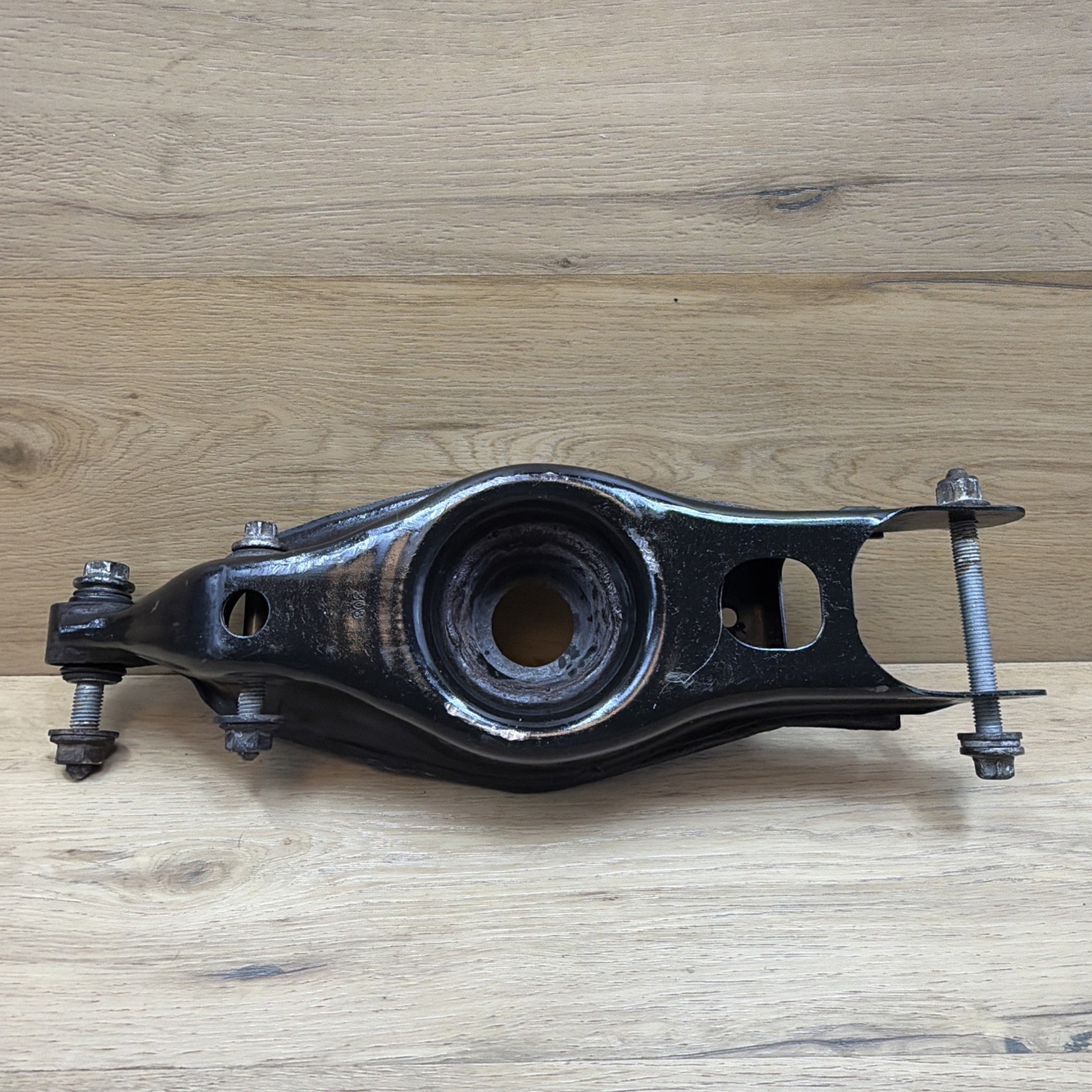 🟢 2014-2017 Maserati Ghibli Rear Left Side Suspension Lower Control Arm🟢