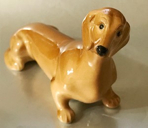 Dachshund Smooth Haired Statuette Porcelain Color Light Brown Red