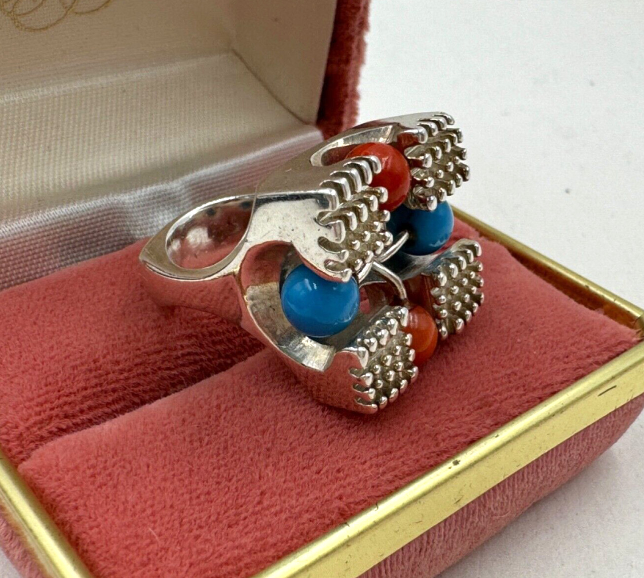 GORG SETTING STERLING SILVER LARGE RING CORAL BLU… - image 4