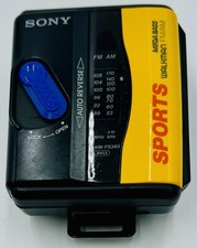 Vintage RARE SONY Sports Walkman WM-FS393 TESTED Working  CLIP