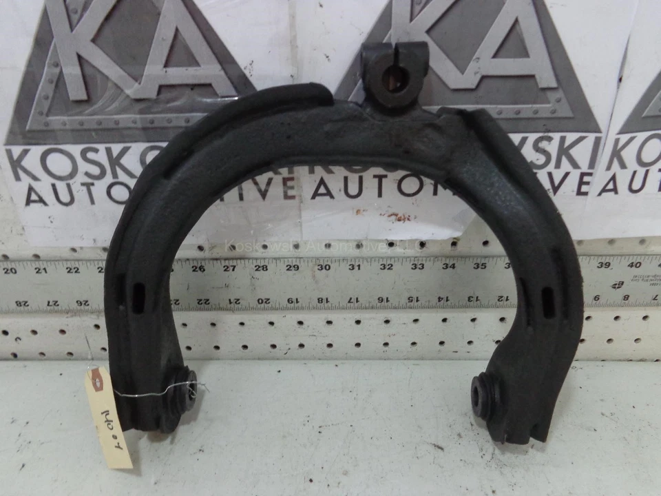 Brazo de control superior delantero izquierdo Chevy Trailblazer lado del conductor GMC Envoy 2002 Foto 2 de 4