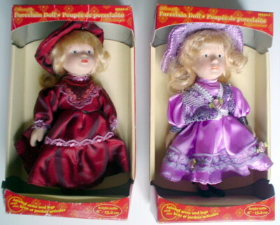 ONE LOT OF COLLECTIBLE PORCELAIN DOLLS *** POUPÉES