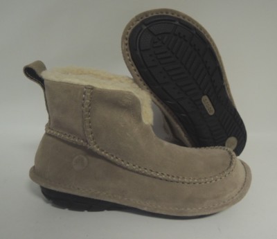 NEU Crocs Croccasin Boot M4/W6 Schuhe 36 - 37 Stiefel Boots warm gefüttert