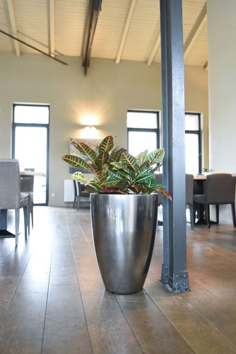 Pflanzkübel Blumenkübel Blumentopf Fiberglas exklusiv OPALA 55cm Silber Metallic - Bild 1 von 6