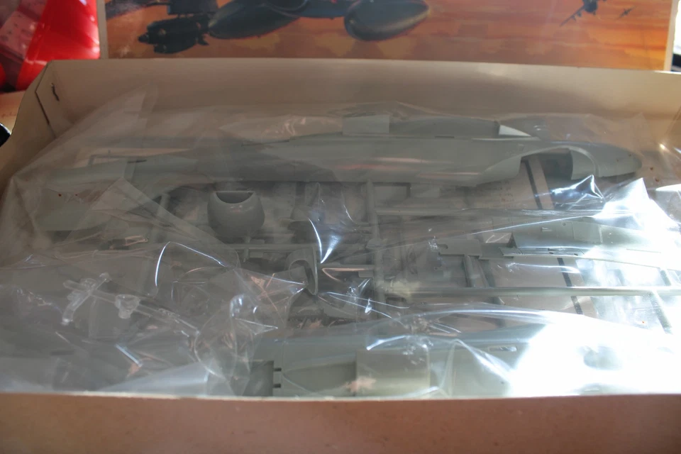 Fujimi Grumman A-6A Intruder 1:48 Hobby Kit US Model Kit - Image 4 of 4