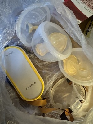 Medela Freestyle Double Electric Breast Pump w/ Breast Shields & Tube