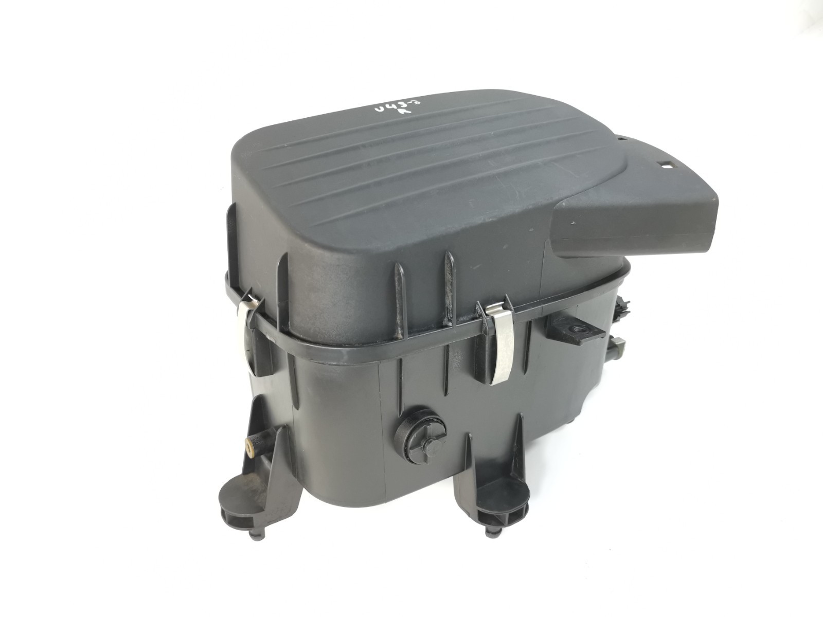 Maserati Ghibli RWD 2017 3.0 L Auto Engine Right Side Air Filter Box 670001543