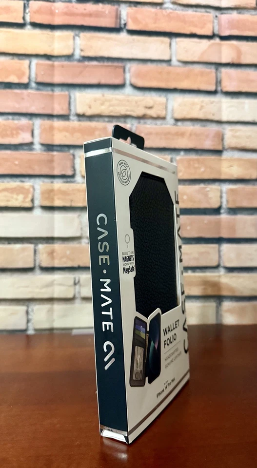 Cartera Case-Mate de Cuero Genuino Negra para iPhone 14 Pro Max Nueva en Paquete. Foto 2 de 4