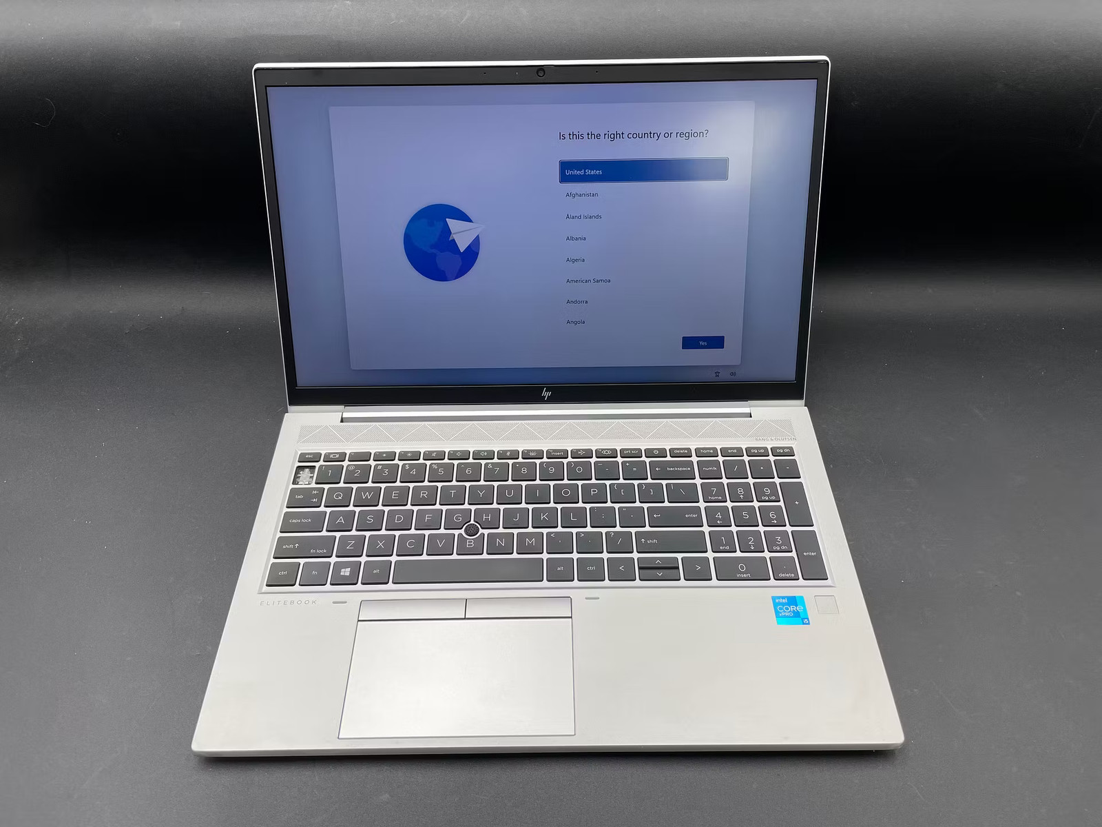HP EliteBook 850 G8 Notebook PC, 15.5-Inch Laptop, with 11th Gen Intel(R) Core(TM) i5-1145G7 @ 2.60GHz, Windows 11 Pro