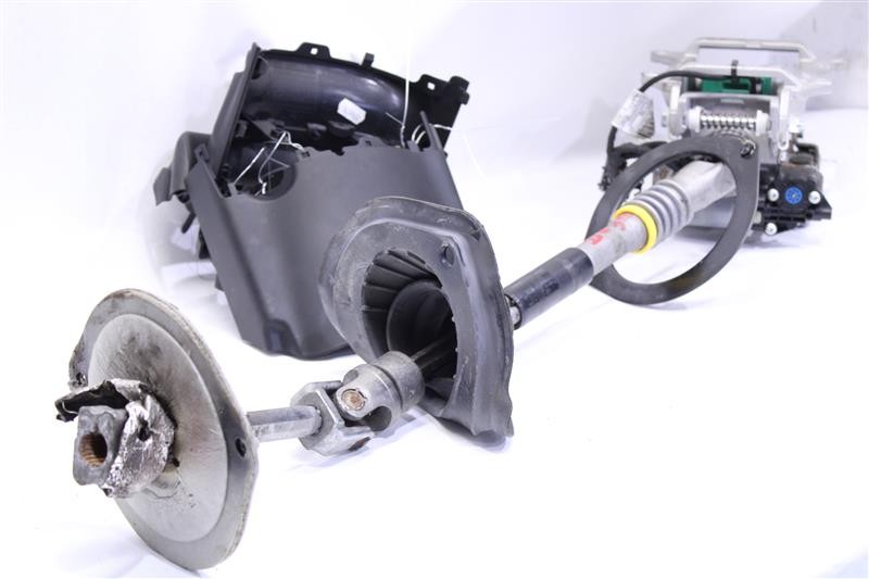 Used Steering Column fits: 2014 Maserati QUATTROPORTE  Grade A